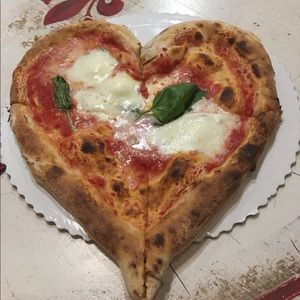 Meet your Posher, Dominique